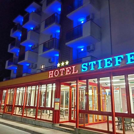 Hotel Stiefel Lignano Sabbiadoro Eksteriør billede