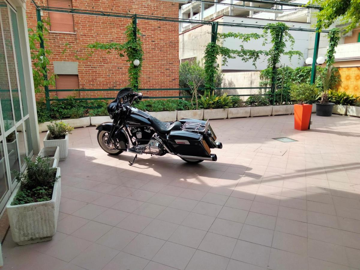 Hotel Stiefel Lignano Sabbiadoro Eksteriør billede