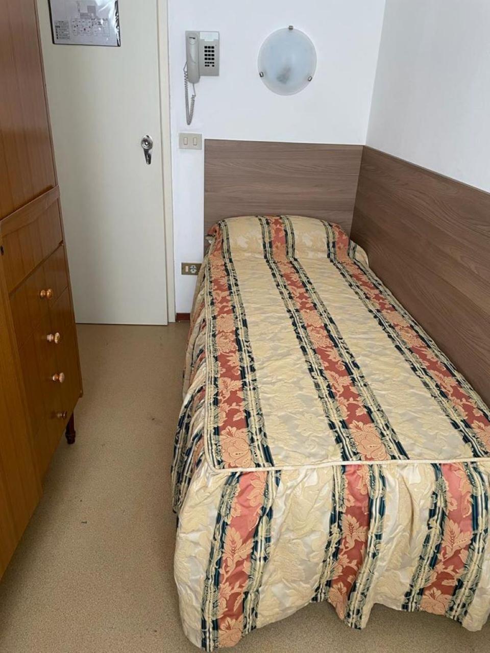 Hotel Stiefel Lignano Sabbiadoro Værelse billede