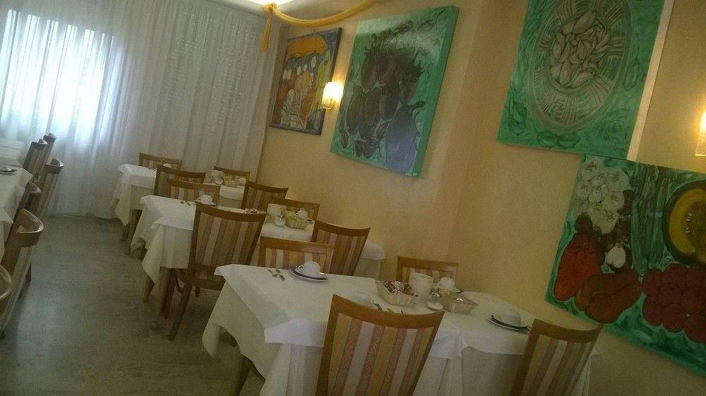 Hotel Stiefel Lignano Sabbiadoro Eksteriør billede