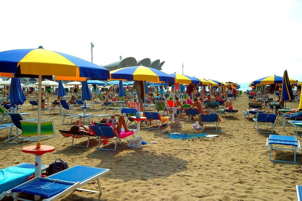 Hotel Stiefel Lignano Sabbiadoro Eksteriør billede